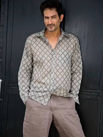 Raindrop Linen Shirt